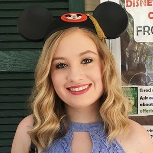 Meet your Posher, Dani